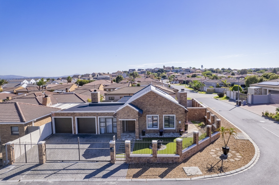 3 Bedroom Property for Sale in Protea Heights Western Cape